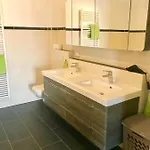 4 * Whirlpool & Sauna In Seenaehe * Pleinfeld
