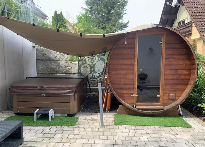 4 * Whirlpool & Sauna In Seenaehe Pleinfeld