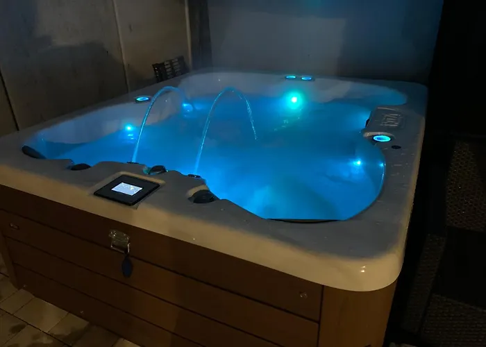 4 * Whirlpool & Sauna In Seenaehe