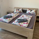 4 * Whirlpool & Sauna In Seenaehe *