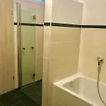 4 * Whirlpool & Sauna In Seenaehe * Pleinfeld